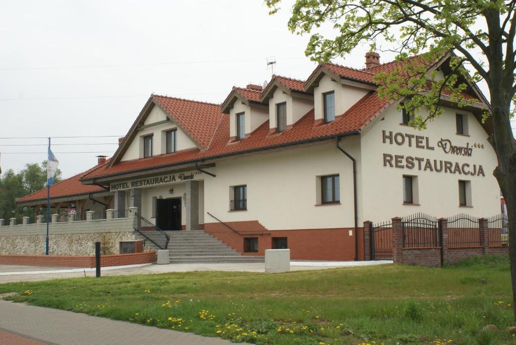 Hotel Dworski Galaktyczny Park Warzymice エクステリア 写真
